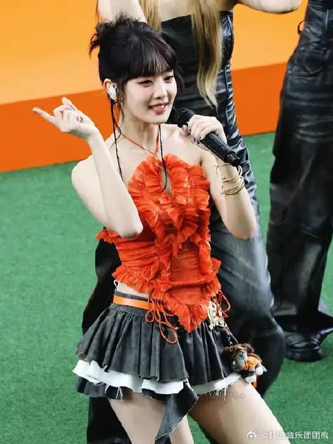 Minnie单人版Queencard 小颗粒香港赛马活动现场!