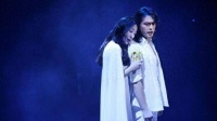 演了一百多场《白夜行》，唯独这一次谢幕，韩雪还在哭