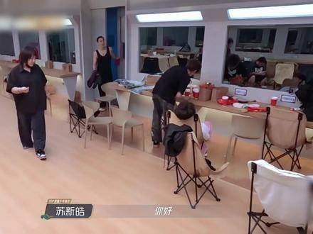 李承铉推荐筒骨粉,TOP登陆少年组合全员入坑