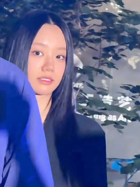 李惠利上海线下活动,黑长直好漂亮啊把妹王已经悄悄上线!
