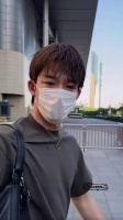 王星越赶紧上学去