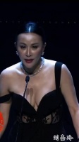 刘嘉玲，我好像知道了，梁朝伟为什么衰老的这么快了
