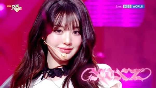 IVE《XOXZ》音银回归 .