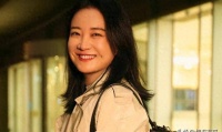 贾玲新片杀青，转型遇挫争议不断，传销真相能否见光？