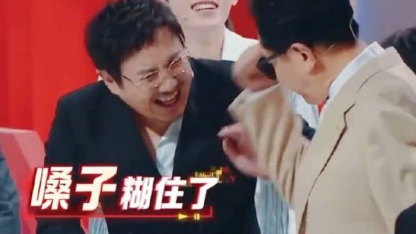 不要在喝水的时候看唐国强这段