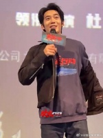 于适现场脱衣展示武术，1秒拔枪你的“骁”来了