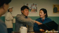 朋友们过年聚餐 不料当场吵起来，丢人丢大发了