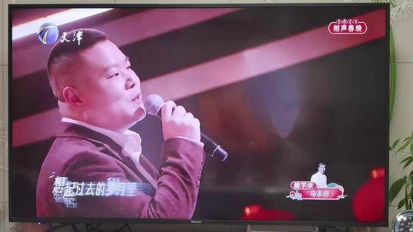 小岳岳表演精彩绝伦