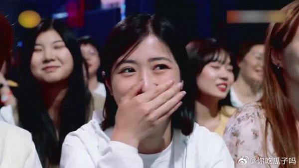 檀健次杨迪张远换上玩偶服,现场大跳舞蹈,太可爱了