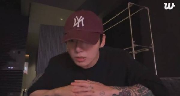 组合里唯一的20代成员 哈!