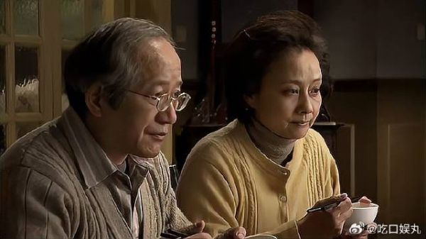 怀孕儿媳就要回家,农村公爹却不改恶习,儿子也没招