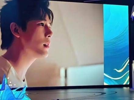 起猛了!看到王安宇和刘亦菲同框演戏了