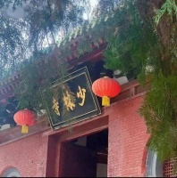 大慈恩寺门票降为10元每人，西安的寺庙在商业化上还是比较避讳