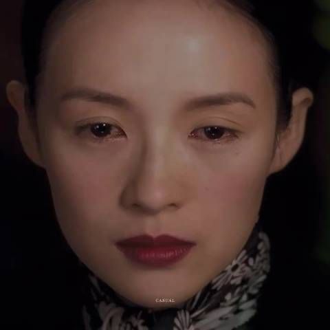 完全是一个犟种的脸，不服输的劲就很吸引人