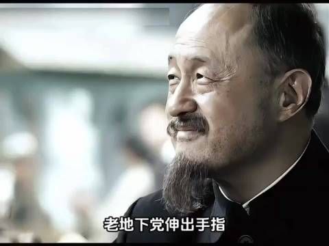 导演被指未体验吃撑,网友吐槽直腰疼痛