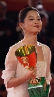 辛芷蕾独特野性美获赞，东北女星未来可期