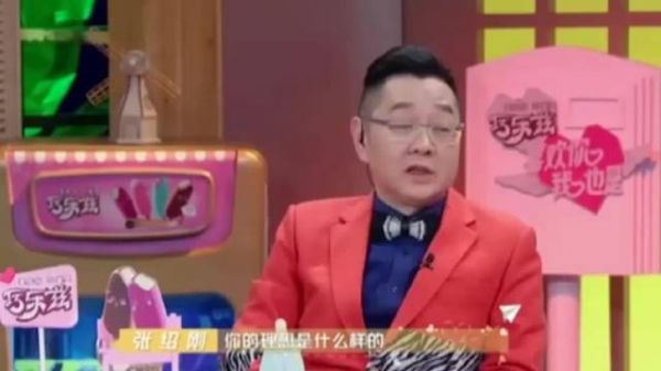 于朦胧被曝坠楼身亡,回顾其感情史,曾说过喜欢像周迅一样娇小的女生