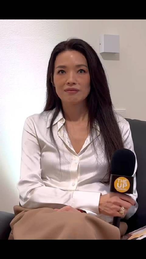 舒淇专访活动路透,近距离直拍,49岁依然气质满满,你看这状态如何?