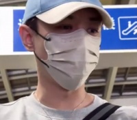 张维伊坦言和董璇见不上面，因工作分隔两地，夫妻俩常常聚少离多