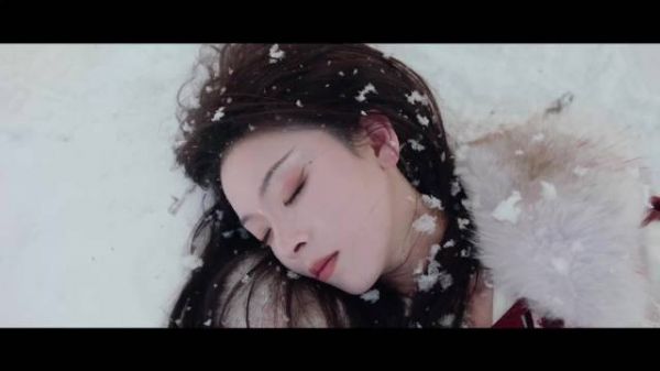 陈瑶《照镜辞》演绎双生公主，重生自救对决前世野心妖后