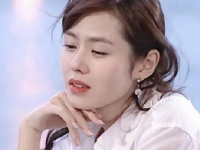 “小说里的初恋清纯白月光”！