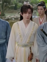 梁婷力挺成毅喊话赴山海导演站出来