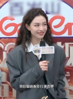 钟楚曦谈两角色共同点：不信命行动力强