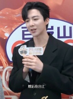 刘宇宁亮相品质盛典期待与龚俊白宇合作