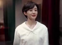 赵丽颖呼吁媒体勿拍摄未成年人，多关注作品