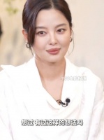 辛芷蕾谈野心称要脚踏实地成为国际巨星