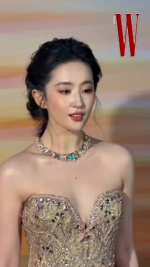 刘亦菲真的是一个性格超好,非常平易近人的一个人啊