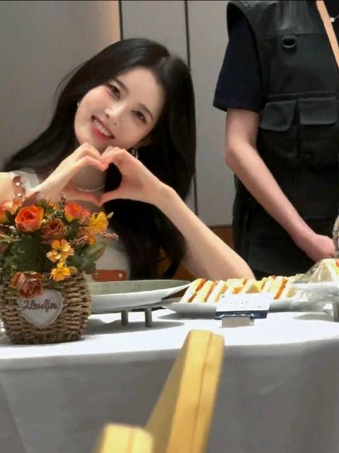 朴莳恩广州线下签售会粉丝现场直击