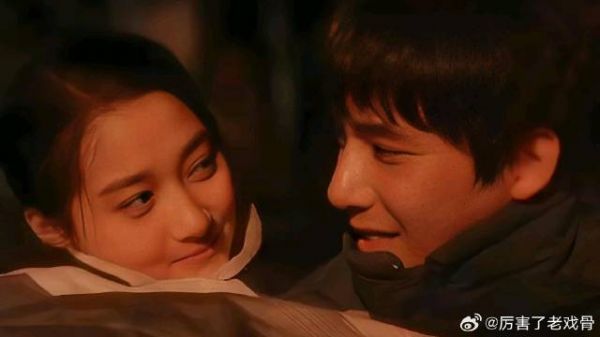筱婷为了栋哲远走他乡玩，母亲黄玲一番话将她点醒