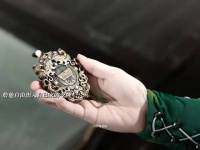 这么宠溺温柔的眼神 只在他看向赵师容的时候见过