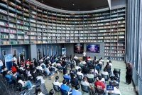 从民歌到IP：作家丹岩携《西至哈至》开启深圳奇幻之旅