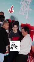 被特写镜头抓拍的明星微表情，陈道明一秒变脸，郭碧婷眼神警告，轧戏