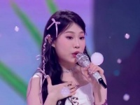 东北小公主沈佳润的唱跳舞台已经非常的稳了，到底在骂什么呀？