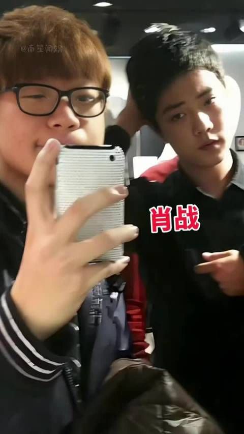 为何肖战从不换助理？回看两人来时路，原来无声守护胜过千言万语