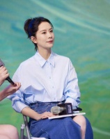 当海清拒绝深夜来电：一位演员的边界感如何拯救了她的表演？