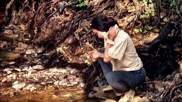 这是莫言笔下的爱情，一部冷门佳作！