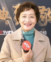 天呐！这位“控制欲爆棚”的影后，竟这样逆袭人生