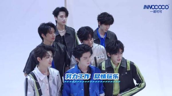 很明显刚上班就工作了