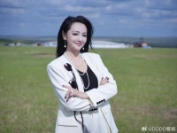 知名主持人，自曝患精神疾病