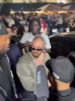 20251009｜贾斯汀·比伯在加利福尼亚州洛杉矶出席The