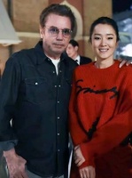 巩俐近照状态惊艳，60岁容光焕发