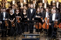 张艺执棒上海爱乐亮相深圳“一带一路”音乐季，交响曲《上海》首演