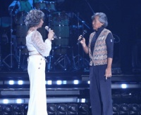 林子祥竟忘了自己多少岁！收到妻子生日祝福秒变震惊，反差萌翻全场