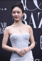 37岁的赵丽颖一反常态！“消失”5个月后，胖了一圈面相变了很多