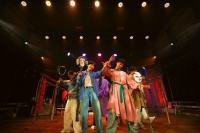 师生同台 川味儿《芙蓉大饭店》绽放上海