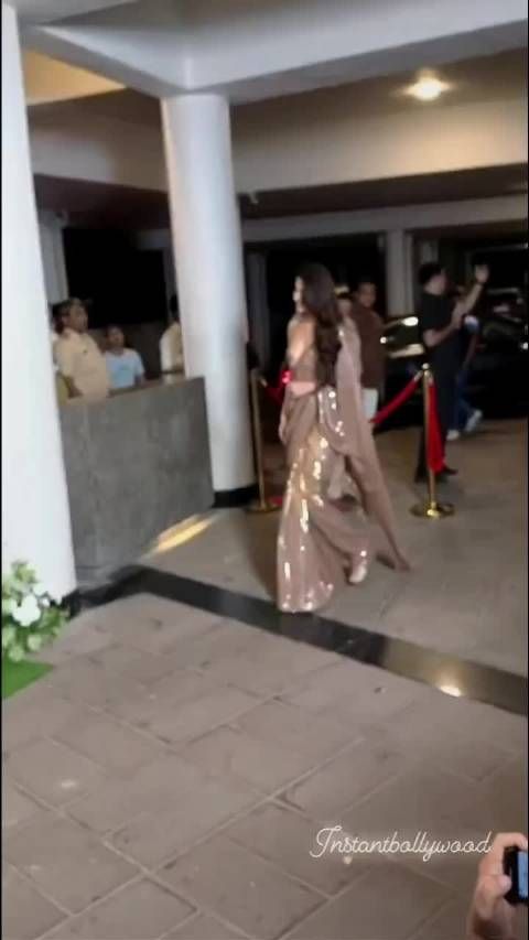 南亚美女笛莎帕塔尼,符合国人审美吧